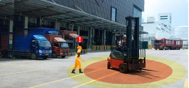 运用AI叉车防撞技术快速提升叉车安全